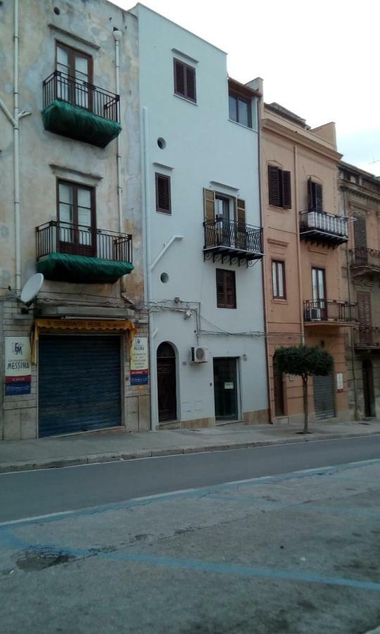 Jiulia'S House Apartment Castellammare del Golfo Luaran gambar
